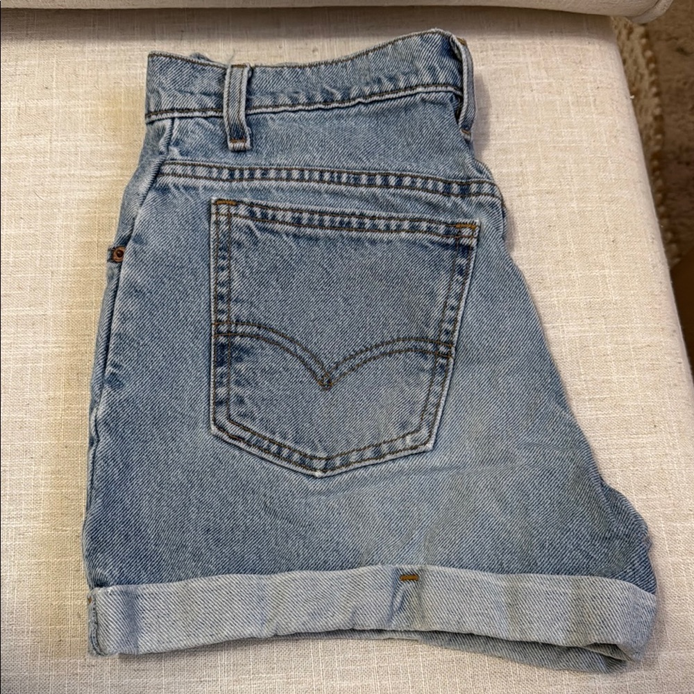 LEVI SHORTS